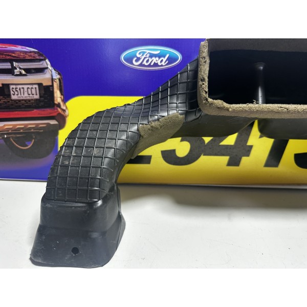 Duto Difusor Ar Central Hilux 2005/2015 Original