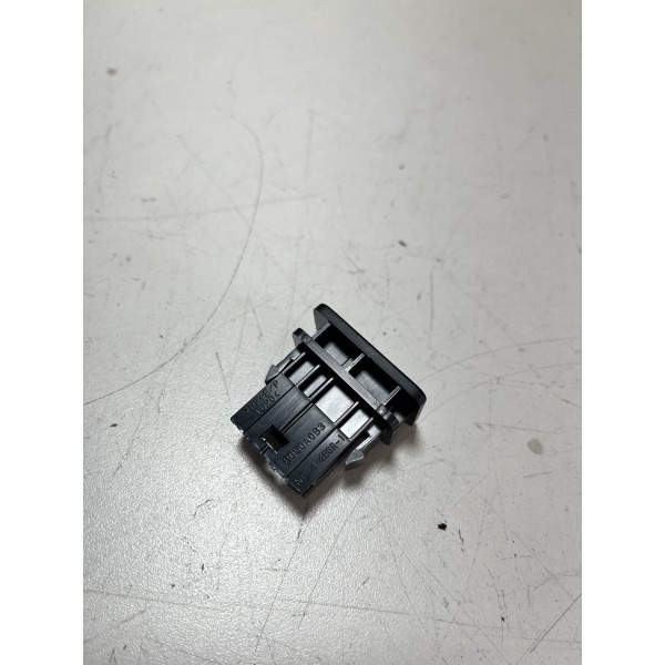 Botão Falso Painel New Triton 3.0 2019 8050a083 (risco)