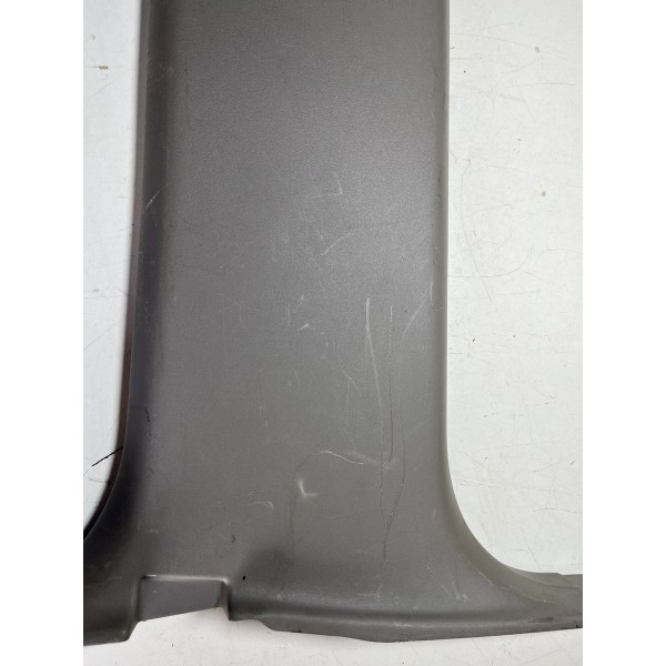 Acabamento Coluna Esquerda L200 Triton 2015 Original (risco)