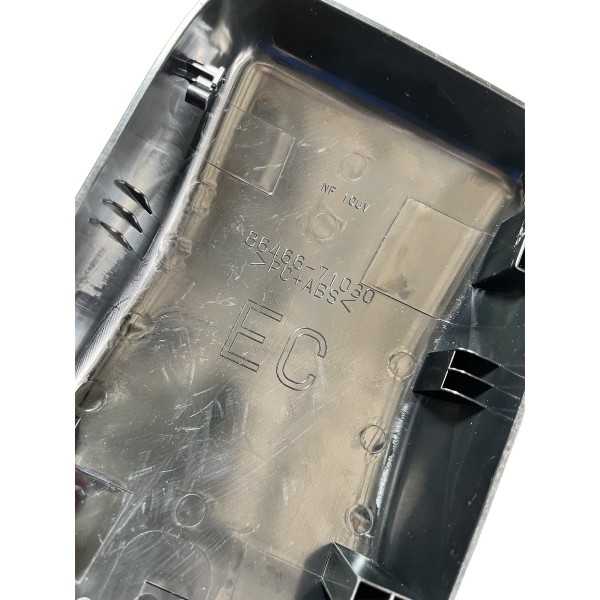 Acabamento Moldura Interna Câmera Parabrisa Hilux 16/22