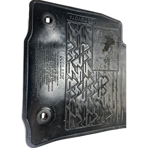 Tapete Dianteiro Esquerdo Preto Hilux 2016/2025 Original