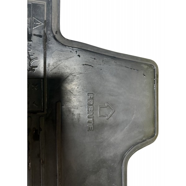 Tapete Dianteiro Esquerdo Preto Hilux 2016/2025 Original