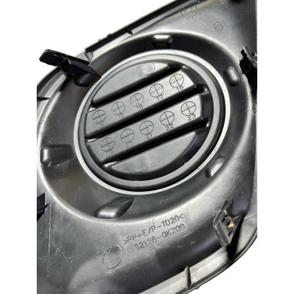 Grade Milha Esquerdo Hilux 2016/2021 (riscos) Original Preto