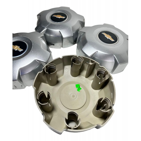 Calota Miolo Da Roda De Aço Ferro S10 2014 2015 Original Prateado