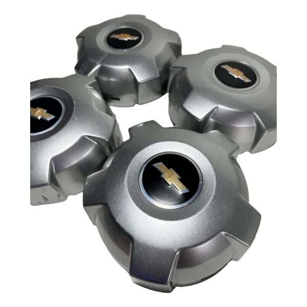 Calota Miolo Da Roda De Aço Ferro S10 2014 2015 Original Prateado