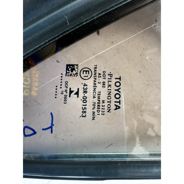 Vidro Fixo Porta Traseira Direita Hilux 2016/2022 Original