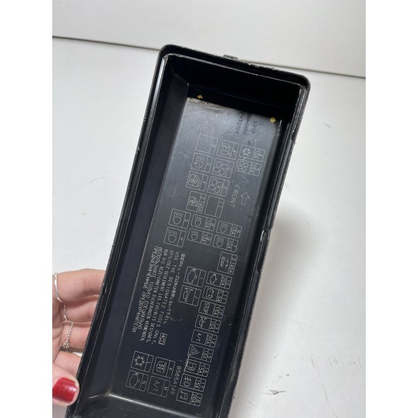 Tampa Caixa Fusíveis Mitsubishi L200 Triton 8565a146