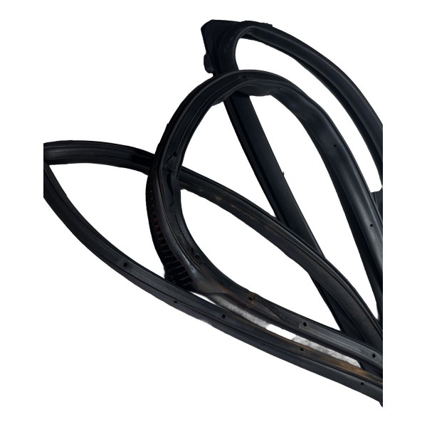 Borracha Fixa Porta Diant L/e Sw4 2.8 2016/2024 Original