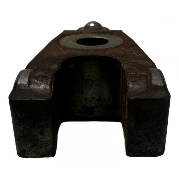 Suporte Trava Bico Injetor C/parafuso Hilux 2.8 16/23 Origin Amarelo