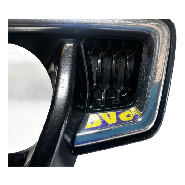 Moldura Farol De Milha Direito Hilux 2018/2022 Original Preto