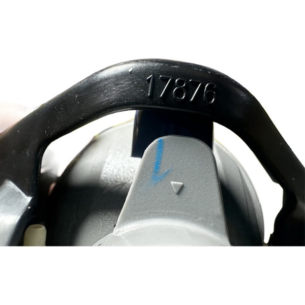 Farol Milha Direito Toyota Hilux 2019/2021 Original