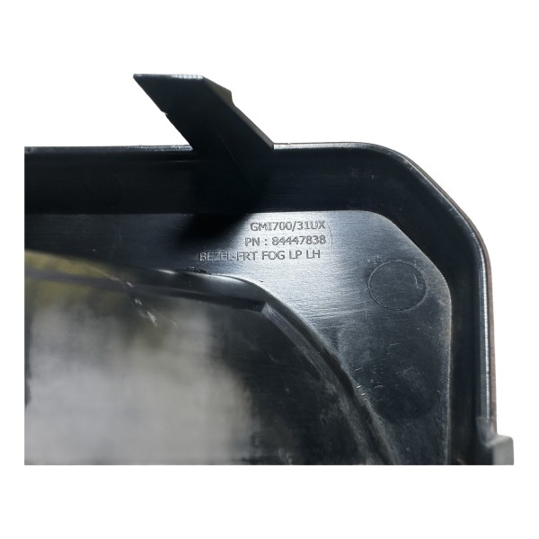 Moldura Suporte Farol Milha Esquerdo S10 2021 Original Preto