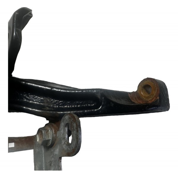 Suporte Coletor De Admissão Hilux Srv 4x4 2.8 2020 Original