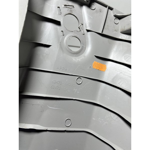 Acabamento Coluna Traseira Direita Hilux Sw4 16/20 Original