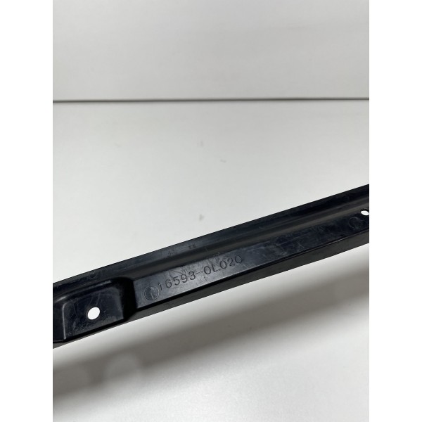 Defletor Superior Do Radiador Hilux Sw4 Diesel 16/22