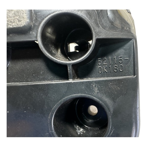 Guia Para-choque Dianteiro Direito Hilux 2016/2017 Original