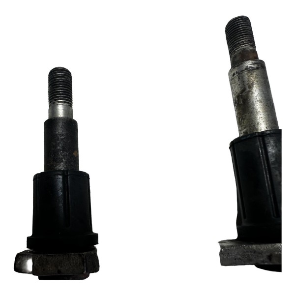 Suporte Jumelo Feixe De Mola Hilux Srx 2.8 2022 Original