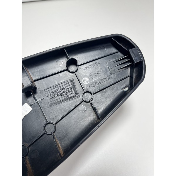 Acabamento Banco Trasei Esquerdo Toyota Hilux 05/15 Original