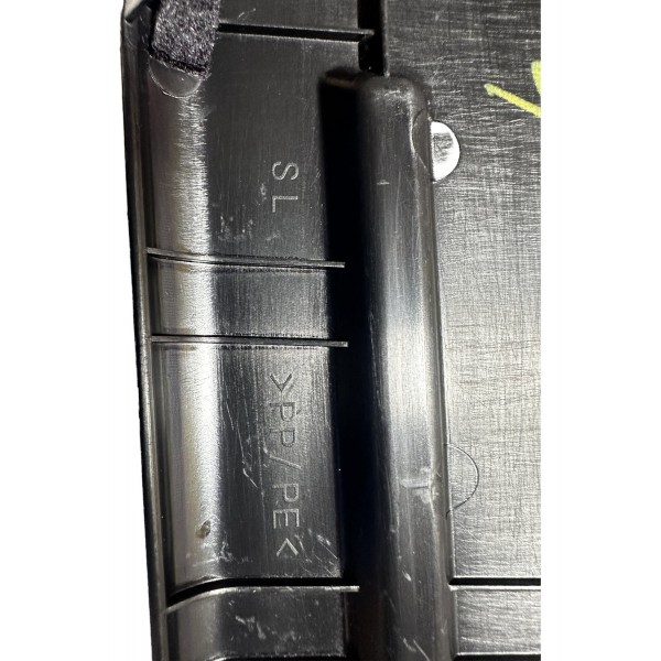 Acabamento Porta Luvas Hilux 2016/2022 Original