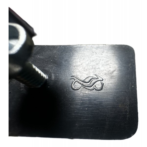 Refletivo Olho De Gato Traseira Rabeta Moto Vermelho