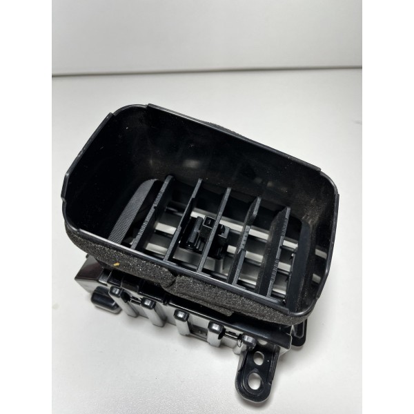 Difusor Ar Lado Direito Hilux Sw4 17/22 Original