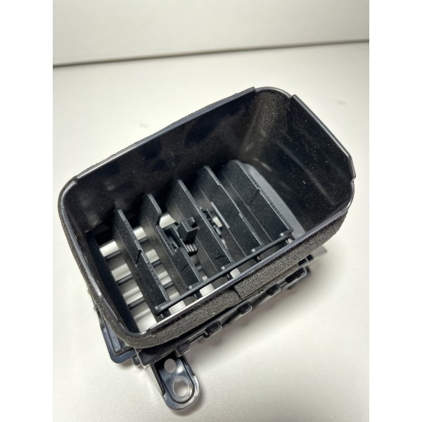 Difusor Ar Lado Direito Hilux Sw4 17/22 Original