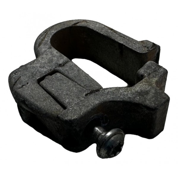 Sargento Fixação Capota Marítima S10 2009/10 Original Unidad Prata