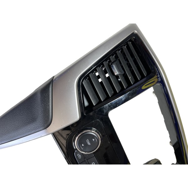 Central Moldura Comando Ar Condicionado Triton 2020/23 Orig