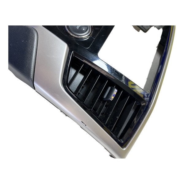 Central Moldura Comando Ar Condicionado Triton 2020/23 Orig