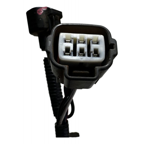 Chicote Da Lanterna Traseira Hilux 2016/2024 Original