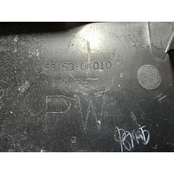 Defletor Interno Tras. Paralama Hilux 2016/2022 Original