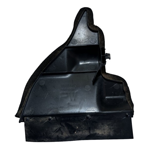 Defletor Interno Tras. Paralama Hilux 2016/2022 Original