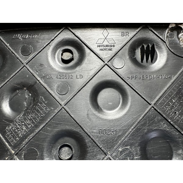 Pisante Traseiro Lado Direito Triton L200 2008/2011 Original