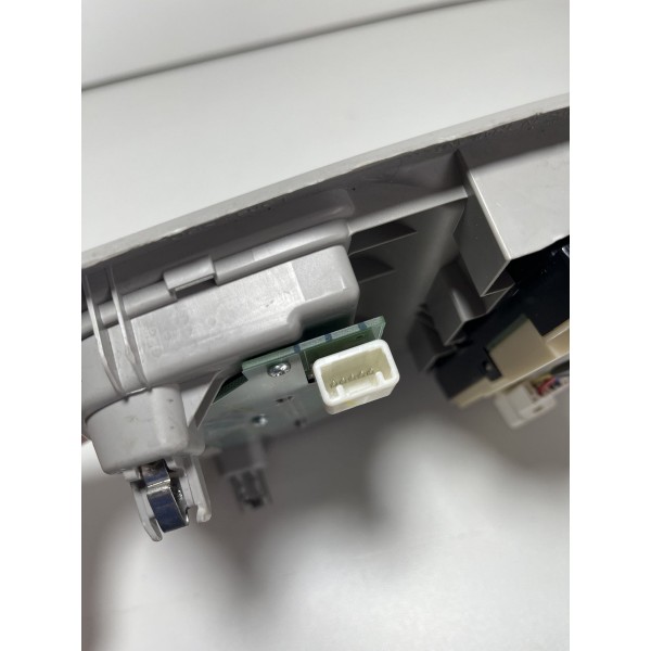 Luz Teto Comando Ar Traseiro Toyota Sw4 16/23 Original