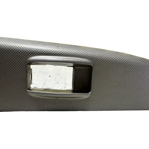 Moldura Comando Do Vidro Tras. L/d Hilux 2007/2015 Original