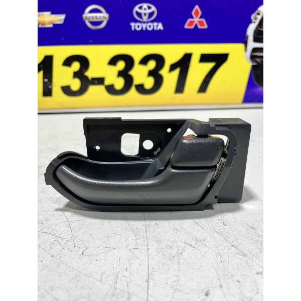 Maçaneta Interna Dianteira Direita S10 2012/2015 Original