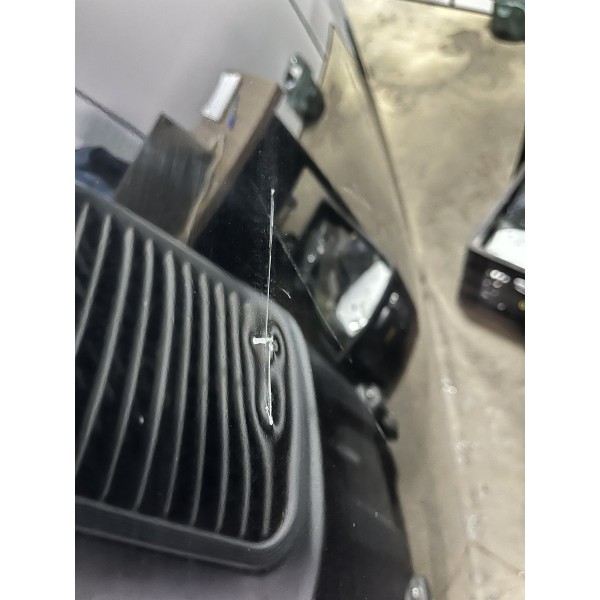 Capô Hilux Preto 2021/2023 Original Detalhe