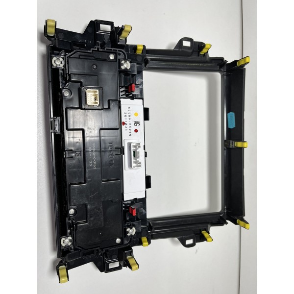 Moldura Multimidia Com Comando Ar Sw4 Srx 22/23 Original