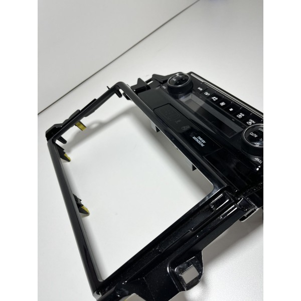 Moldura Multimidia Com Comando Ar Sw4 Srx 22/23 Original