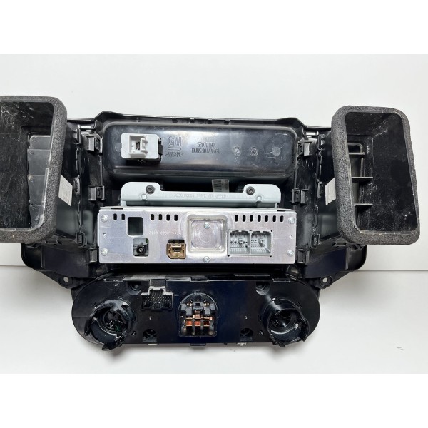 Moldura Painel Com Comando De Ar E Som S10 17/21 Original