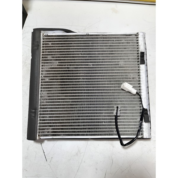 Radiador Evaporador Caixa De Ar Cond Hilux 2016/20 Original