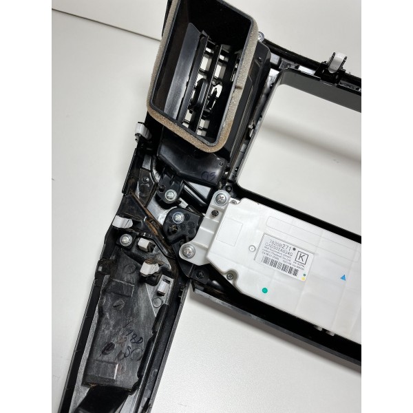 Moldura Central Multimídia New Triton 20/23 Original