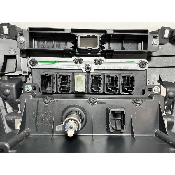 Moldura Painel Central New Triton L200 2.4 17/21 Original Cinza