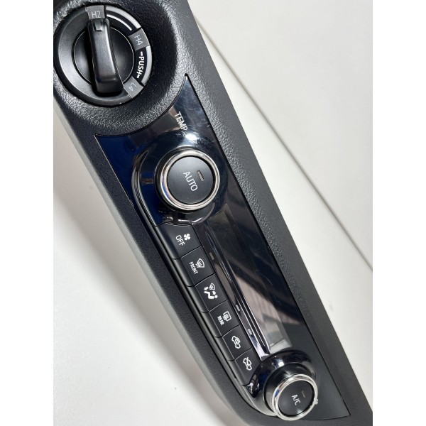 Comando Ar Condicionado Digital Hilux 16/20 Original