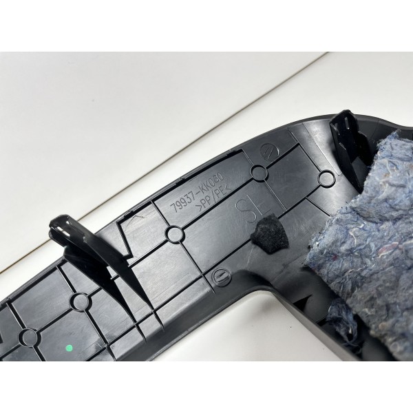 Forro Esquerdo Porta Mala Hilux Sw4 16/21 Original