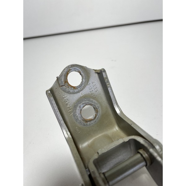 Dobradiça Porta Dianteira Esquerda Ford Ranger 3.2 13/16