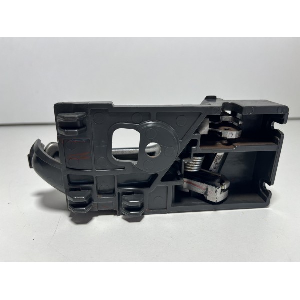 Maçaneta Interna Traseira Esquerda S10 15/20 Original Traseira