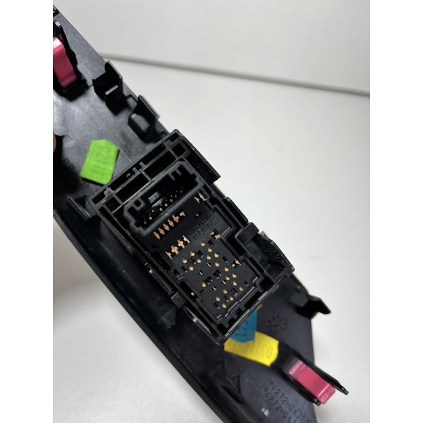 Comando Vidro Dianteiro Esquerdo Hilux Srx Sw4 742720k360