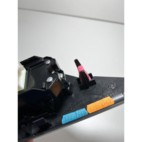 Comando Vidro Dianteiro Esquerdo Toyota Sw4 2.8 24/25