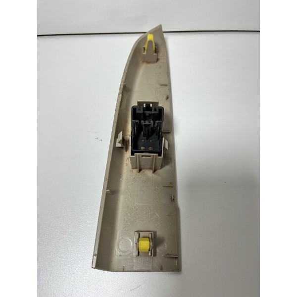 Comando Botão Vidro Traseiro Esquerdo Hilux 13/16 Original